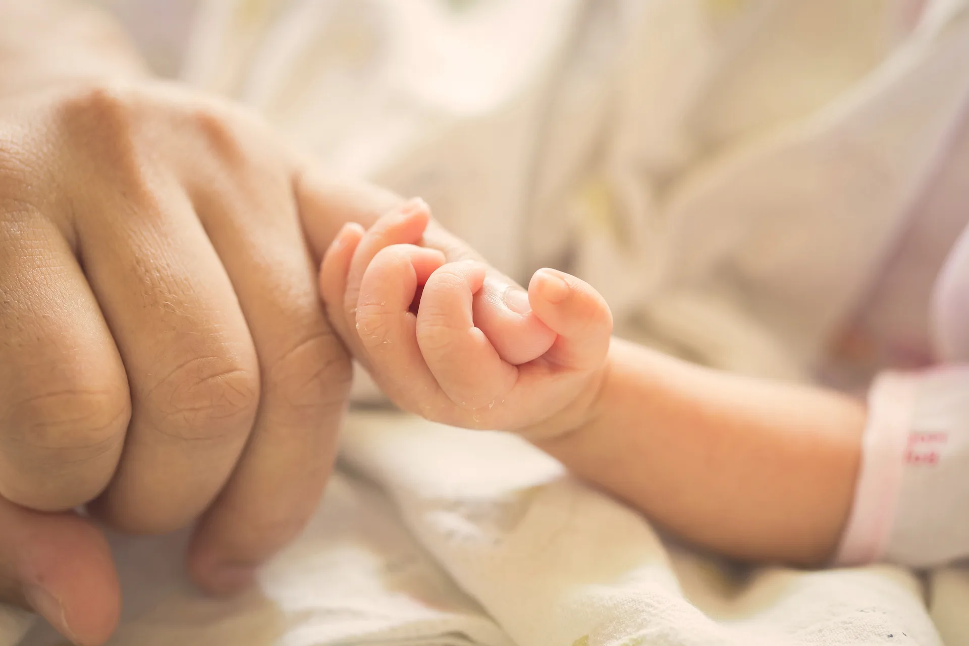 ASSISTANTE MATERNELLE ET AGREMENT : L'UTILITE DE LA PROCEDURE D'URGENCE